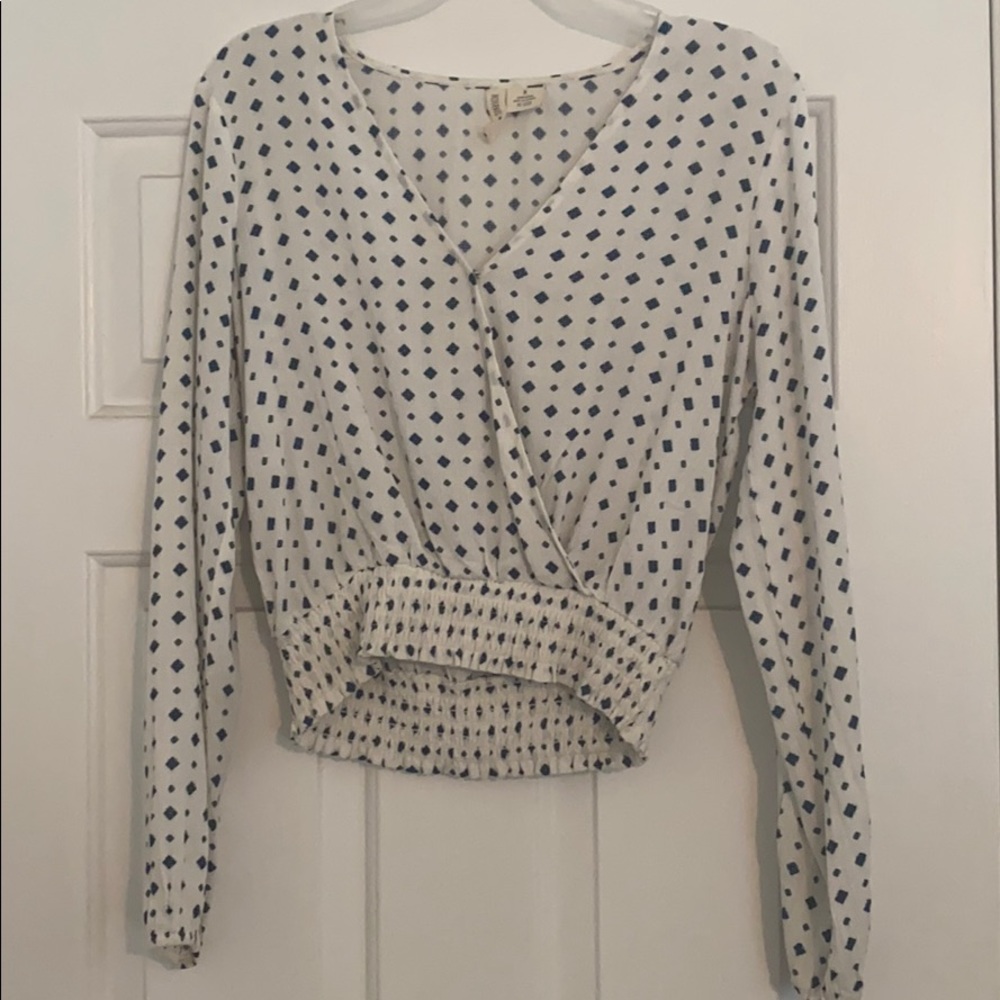 Sky and Sparrow cropped shirt